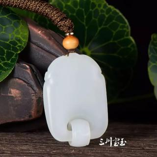 几块钱的垃圾白玉,放在商场里竟能卖好几万!