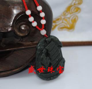 【盛世珠宝 天然新疆和田玉吊坠一帆风顺挂饰黑青玉保平安玉坠批发】