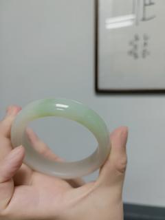 翠青料的流行是审美解放